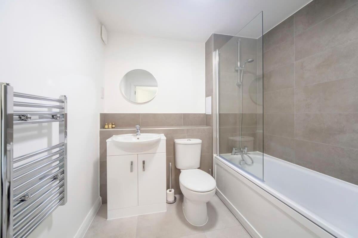 Lovely 1 Bedroom Apartment In Ashford Exterior foto