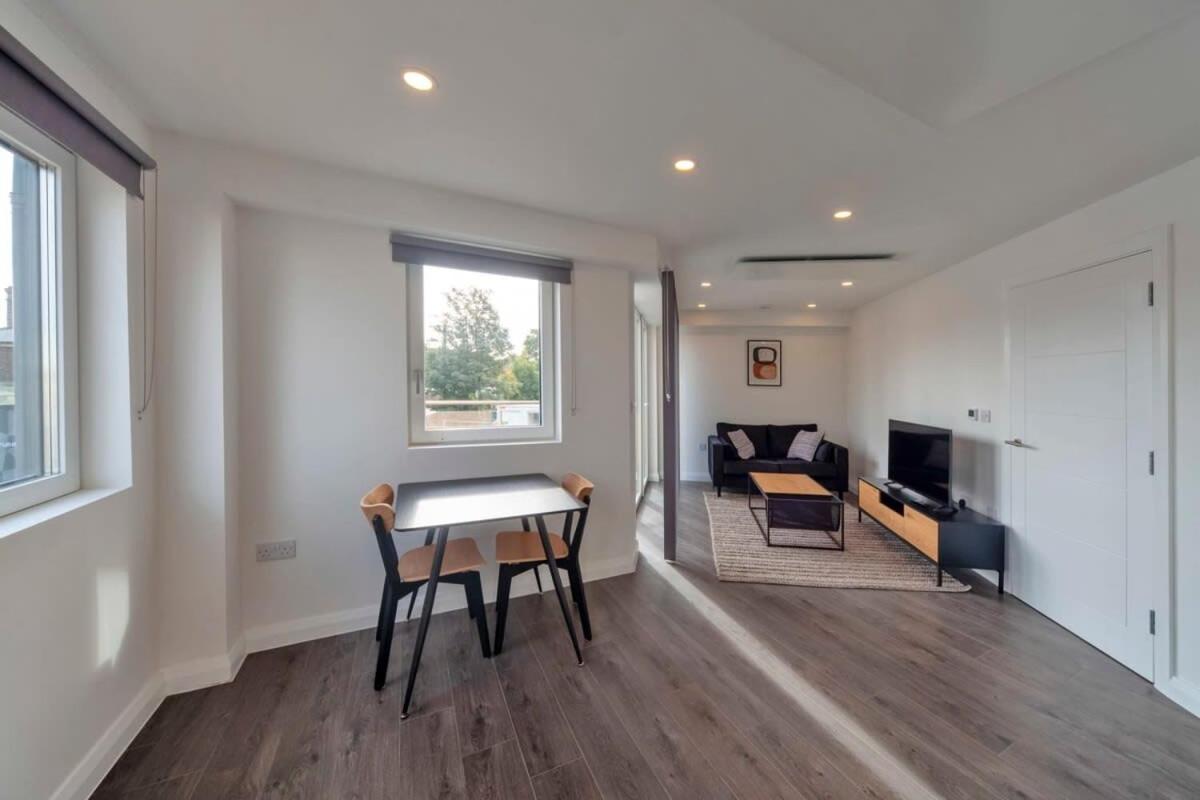 Lovely 1 Bedroom Apartment In Ashford Exterior foto